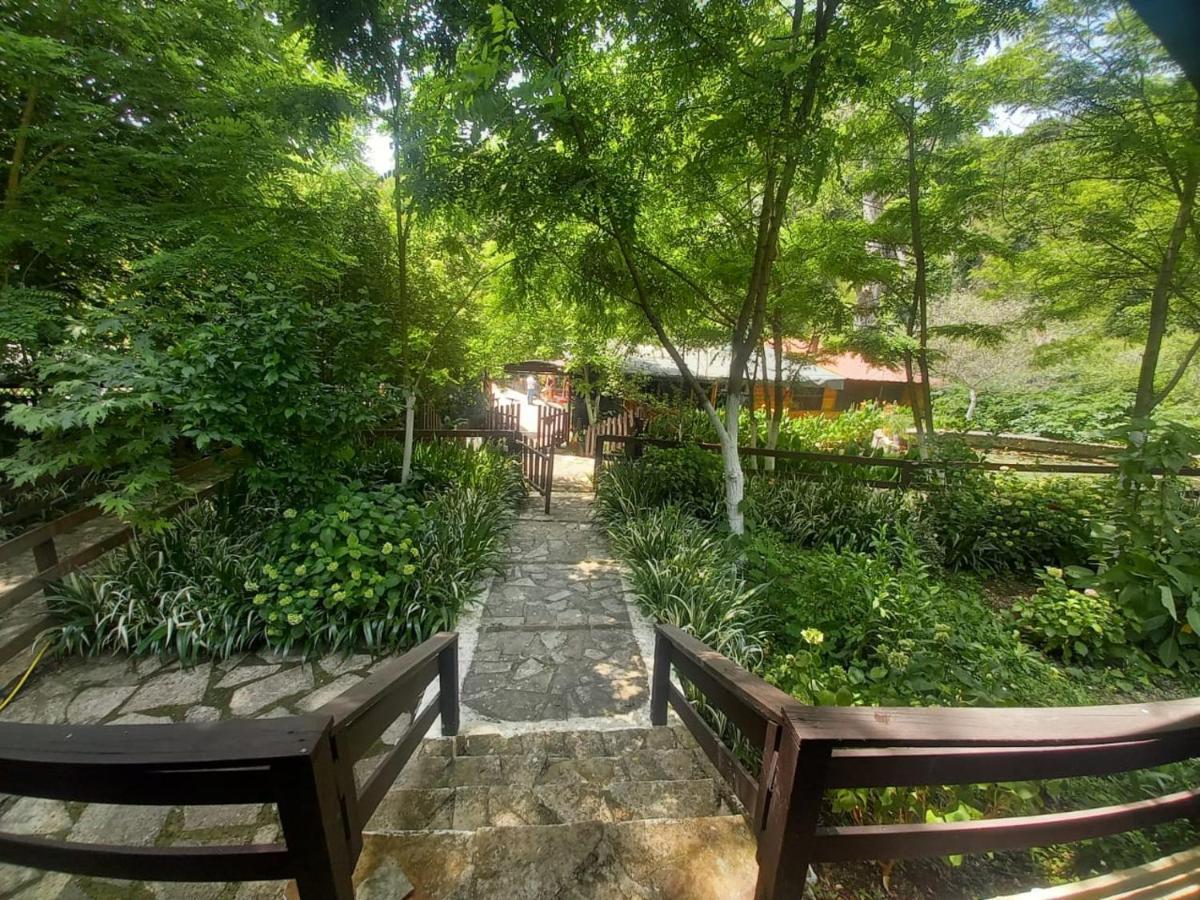 Villa Syri Kalter Sarandë Exteriör bild