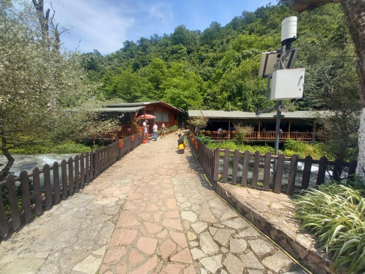 Villa Syri Kalter Sarandë Exteriör bild